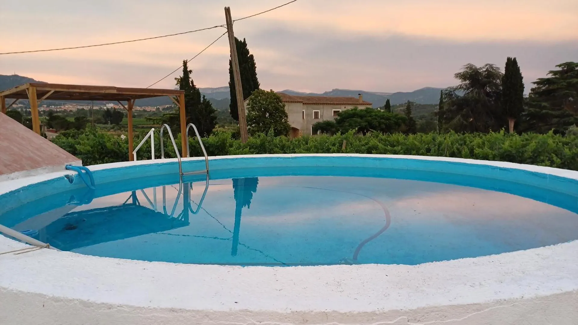 La Caseta Vella Falset Apartment